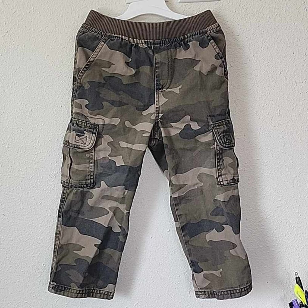 Camo pants